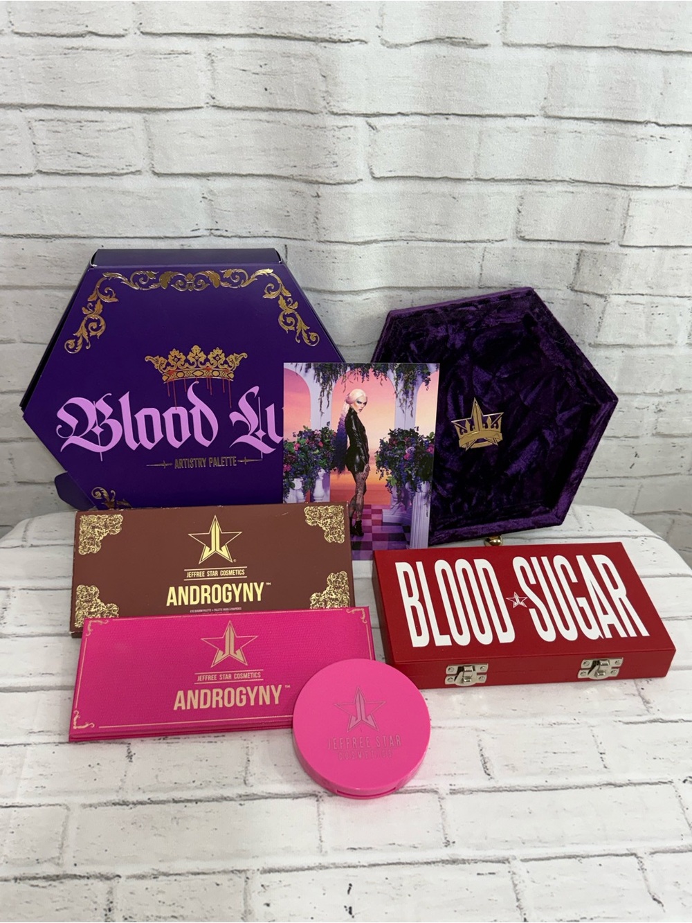 Jeffree Star Eyeshadow Palettes & Skin Frost, Blood Lust, Blood Sugar, Gold
